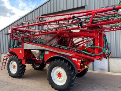 Bateman RB35 sprayer