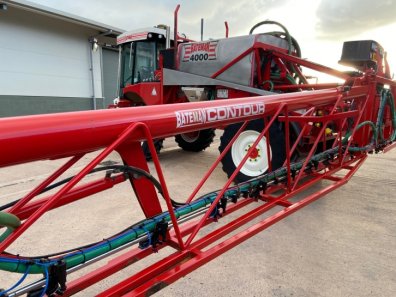 Bateman RB35 sprayer