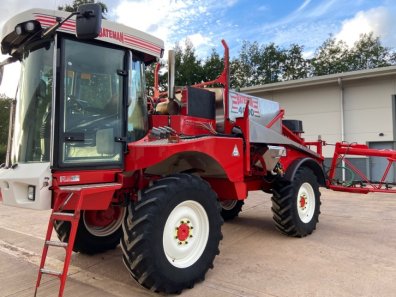 Bateman RB35 sprayer