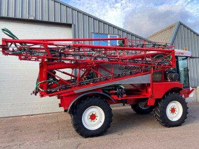 Bateman RB35 sprayer