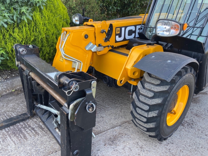 JCB 525-60 Hi-Vis