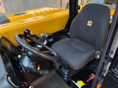 JCB 525-60 Hi-Vis