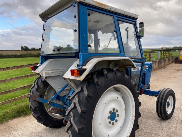 Ford 4600