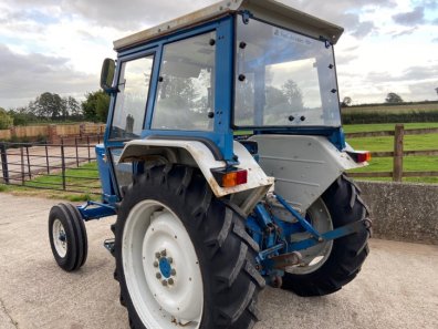Ford 4600