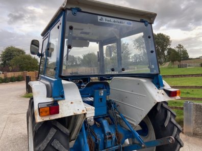 Ford 4600
