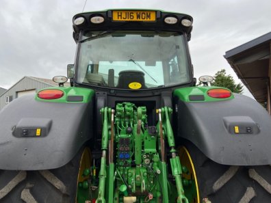 John Deere 6175R