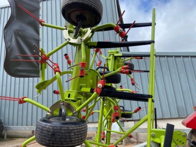 Claas Volto 900