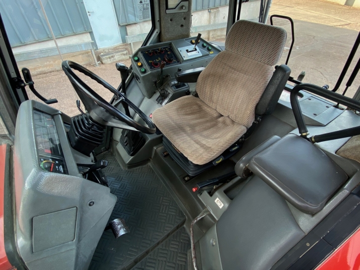 Massey Ferguson 3645