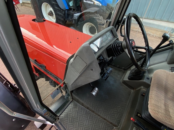 Massey Ferguson 3645