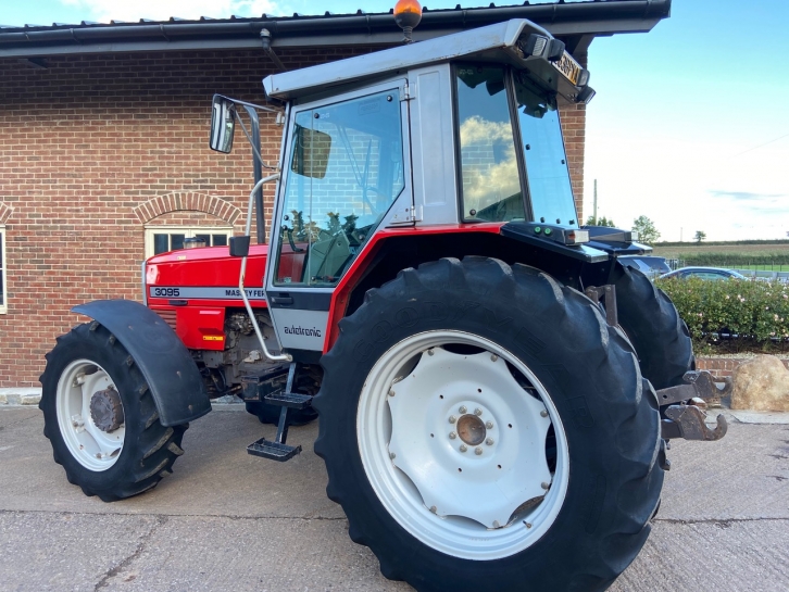 Massey Ferguson 3095