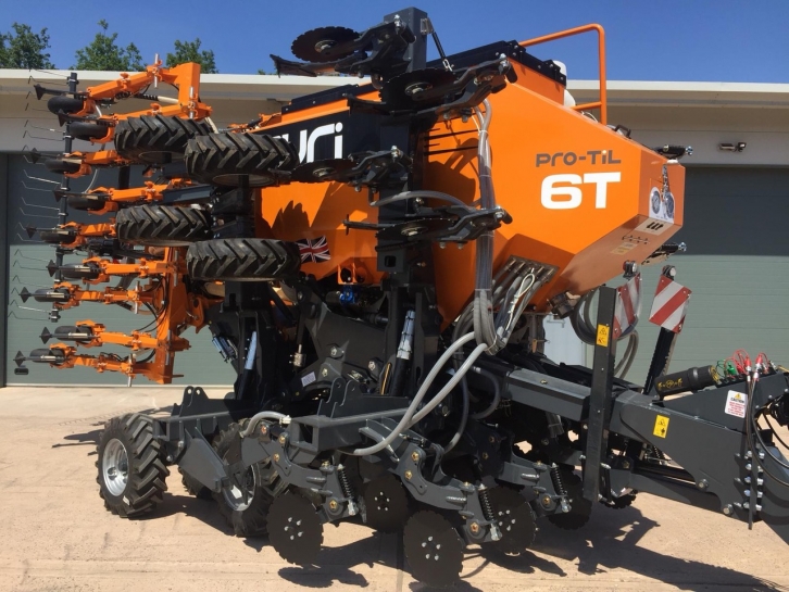 Mzuri Pro-Till 6T drill