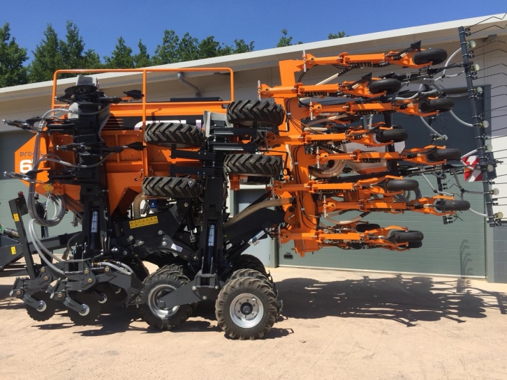 Mzuri Pro-Till 6T drill