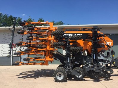 Mzuri Pro-Till 6T drill