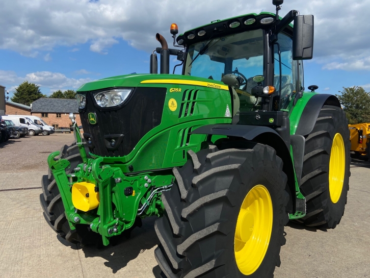 John Deere 6215R Ultimate Edition