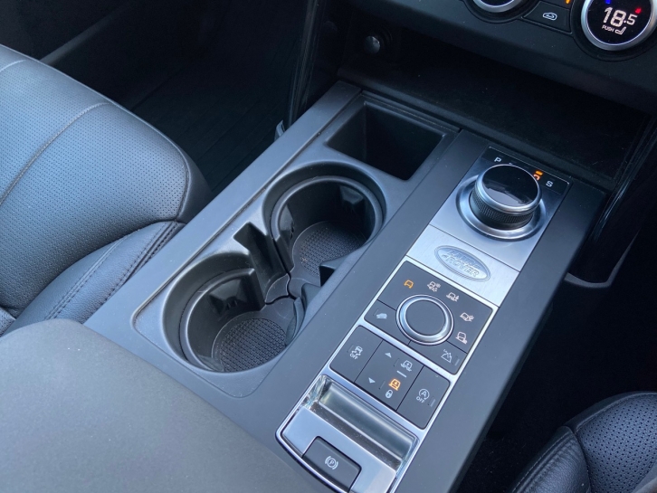 Land Rover Discovery Commercial TD6