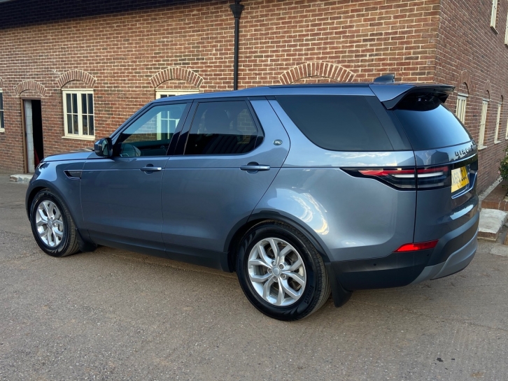 Land Rover Discovery Commercial TD6