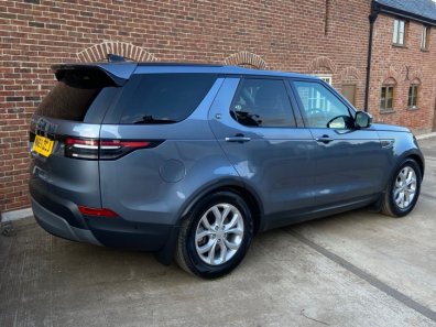 Land Rover Discovery Commercial TD6