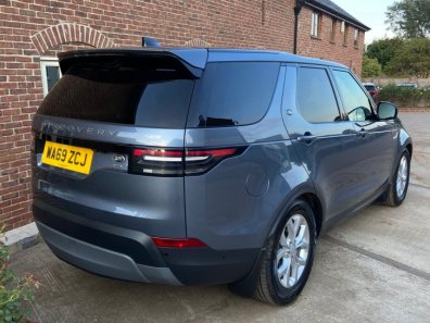 Land Rover Discovery Commercial TD6