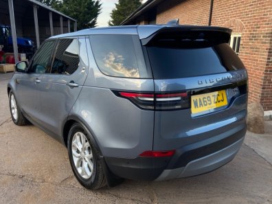 Land Rover Discovery Commercial TD6