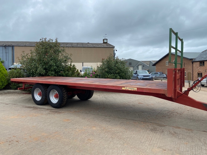 Marshall 12 Ton 26ft flat trailer