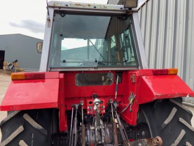 Massey Ferguson 675