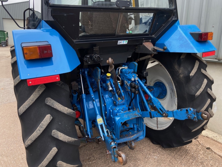 Ford 4630