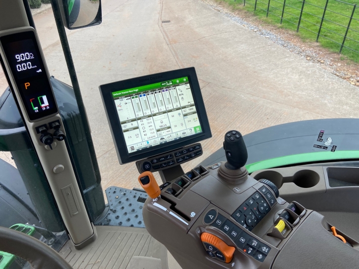 John Deere 7290R