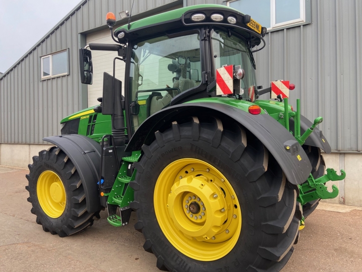 John Deere 7290R