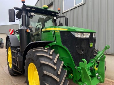 John Deere 7290R