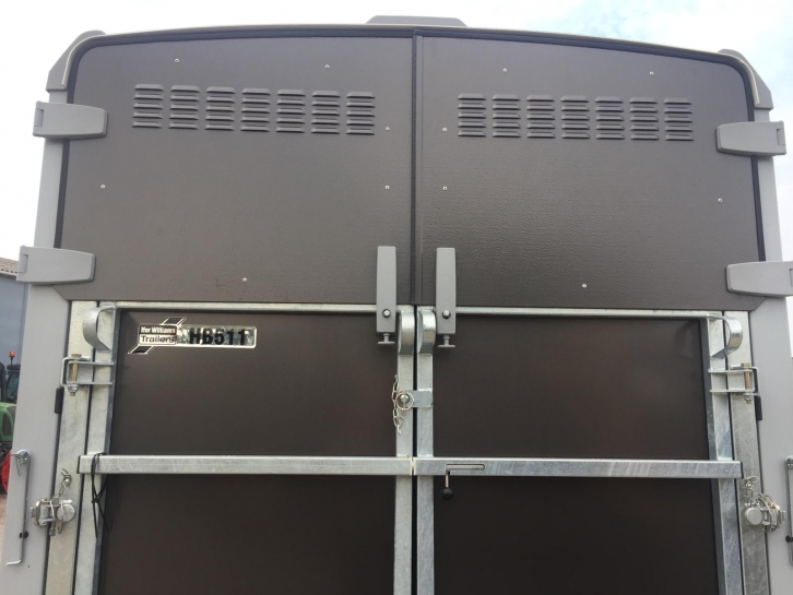 Ifor Williams HB511 trailer