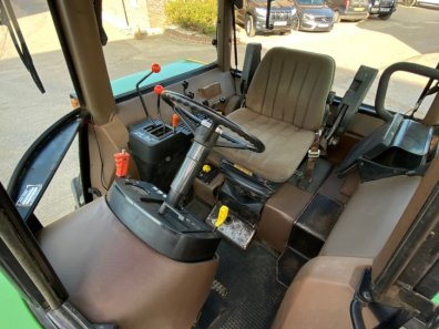 John Deere 3640