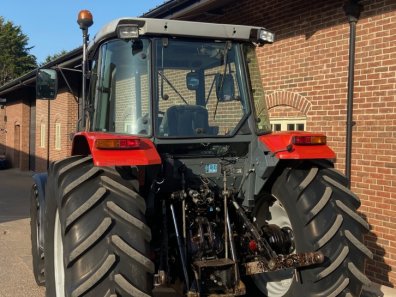 Massey Ferguson 4245