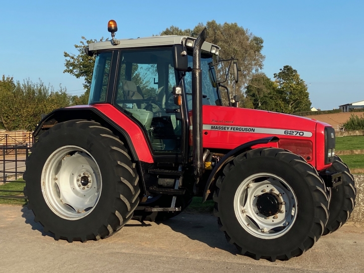 Massey Ferguson 6270