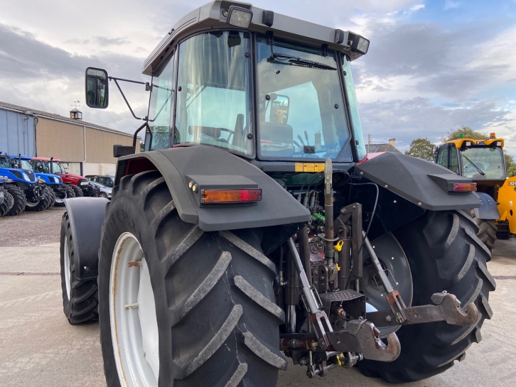 Massey Ferguson 6180