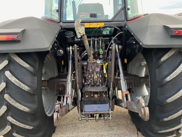 Massey Ferguson 6180