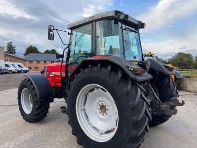 Massey Ferguson 6180