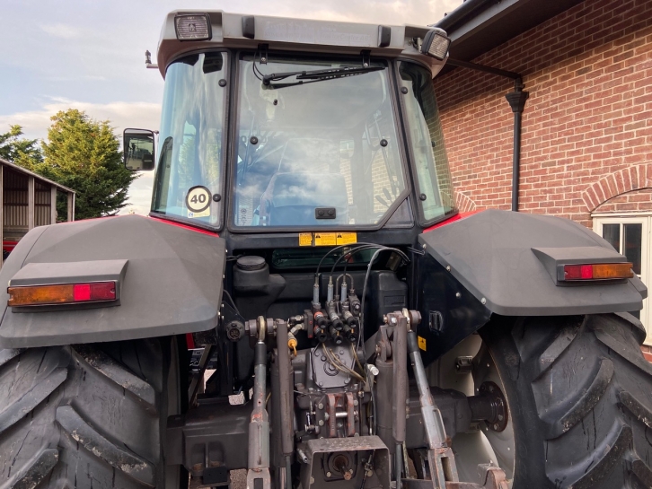 Massey Ferguson 6180