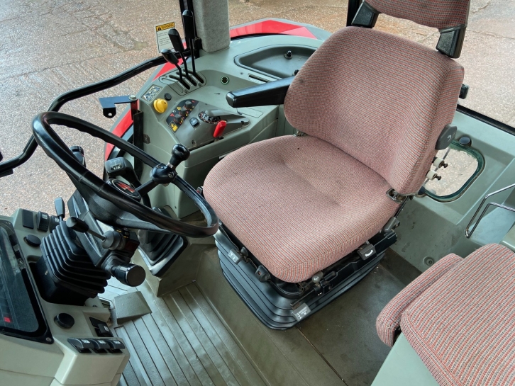 Massey Ferguson 6180