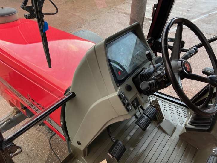 Massey Ferguson 6180