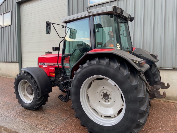 Massey Ferguson 6180