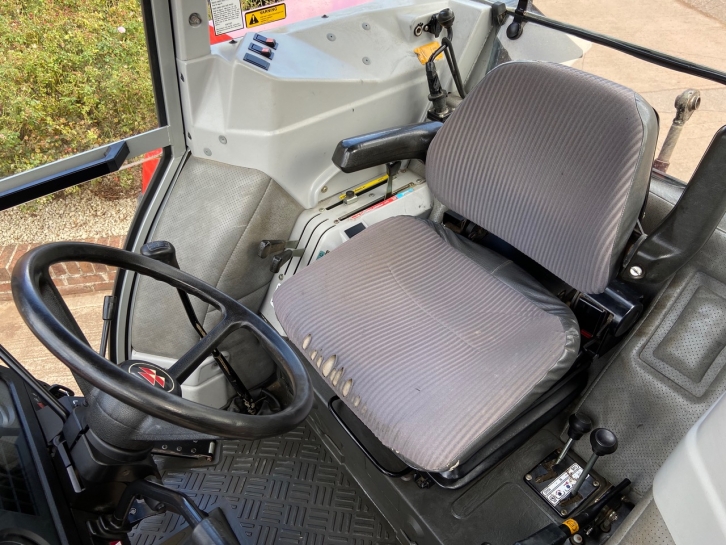 Massey Ferguson 399