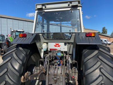 Massey Ferguson 399