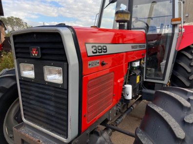 Massey Ferguson 399