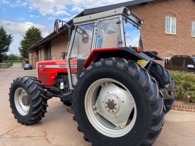Massey Ferguson 399