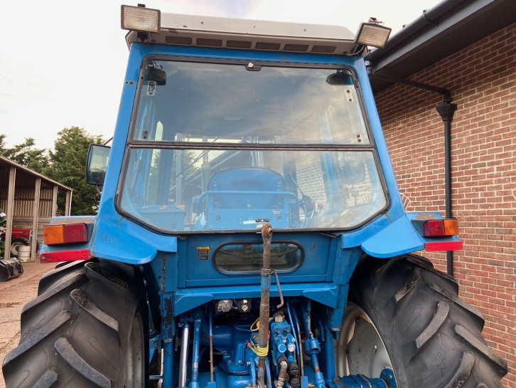 Ford 7710