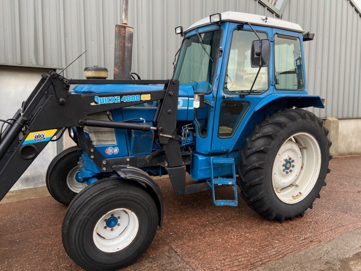 Ford 7710