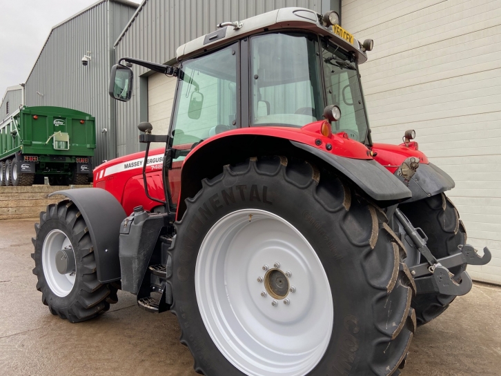 Massey Ferguson 7480