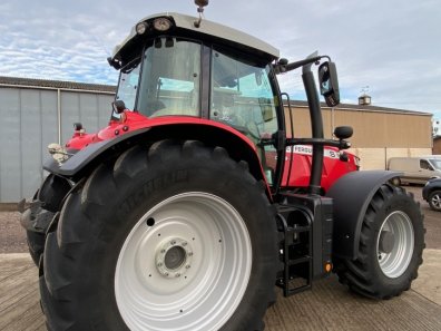 Massey Ferguson 7719S Exclusive
