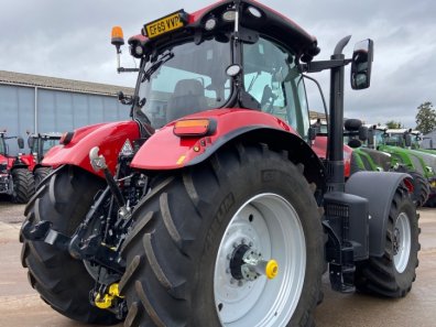 Case CVX 240