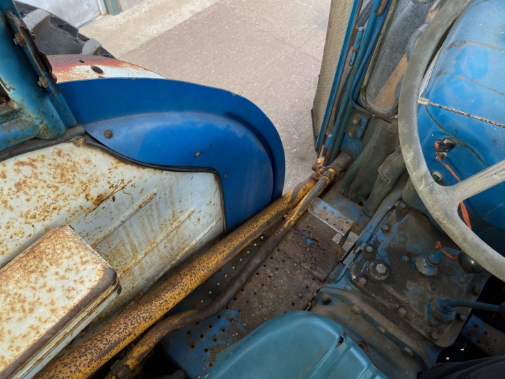 Ford 5000